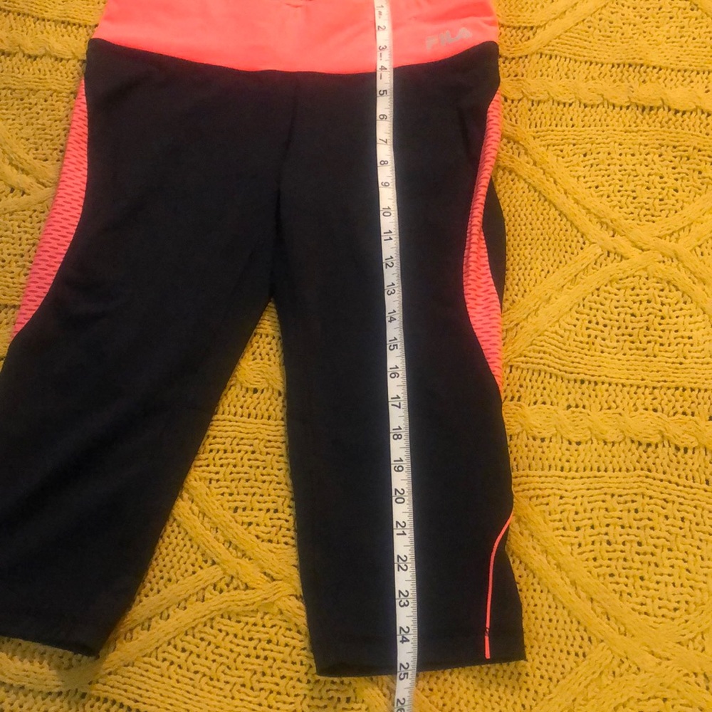 Fila workout pants 🏋️♂️ - Picture 3 of 8